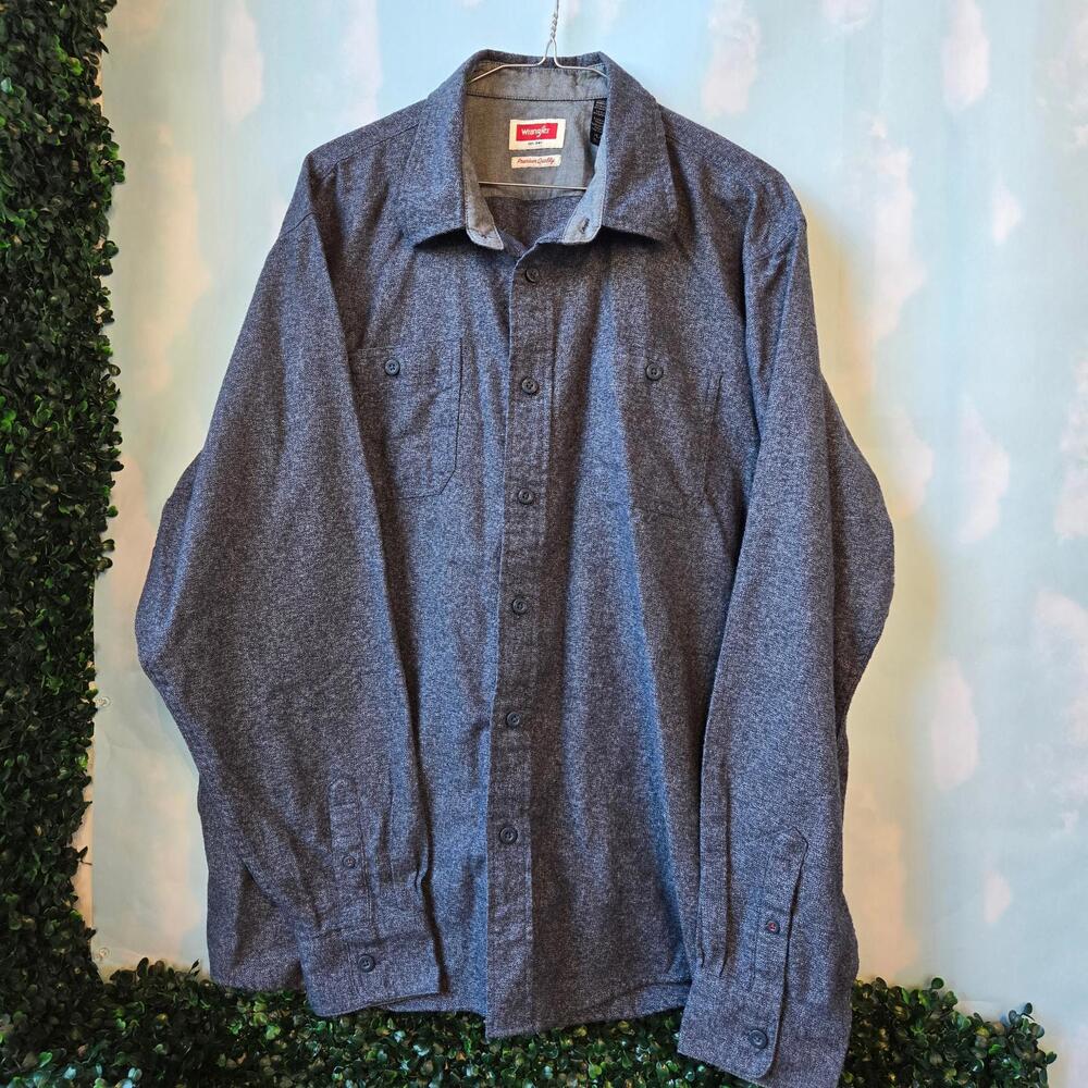 Wrangler Heathered Denim Blue Colored Button Down